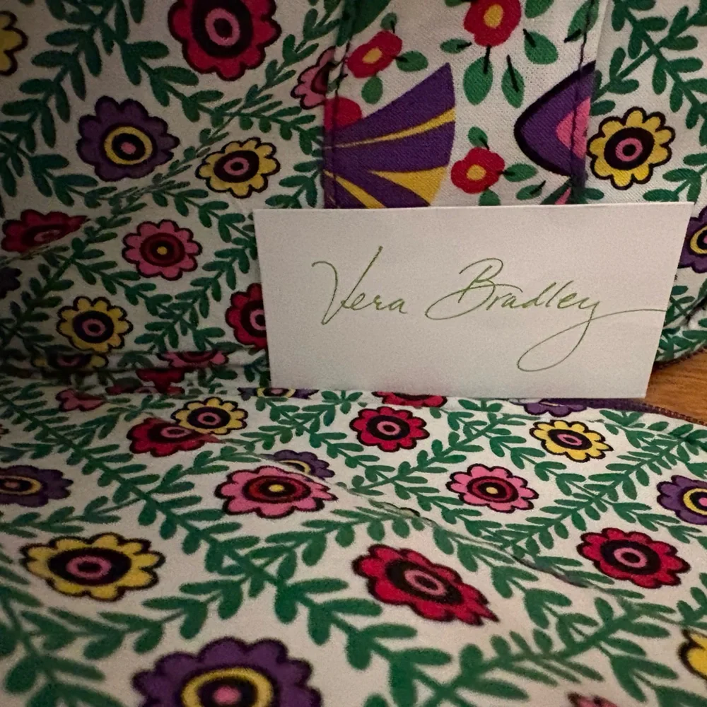 Vera Bradley mini tablet case. NWOT.
